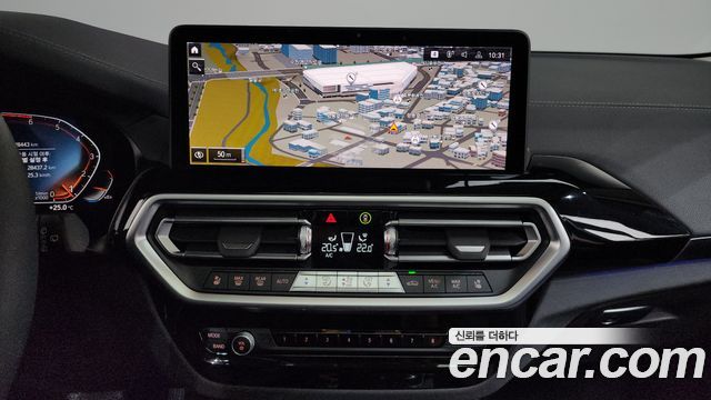 BMW X3 (G01) xDrive 20i 2023 — фото 12