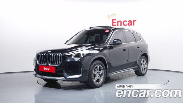 BMW X1 (U11) xDrive 20i xLine 2025 — фото 1