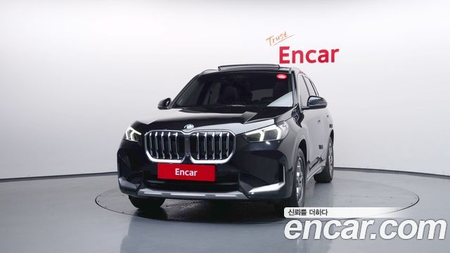 BMW X1 (U11) xDrive 20i xLine 2025 — фото 3