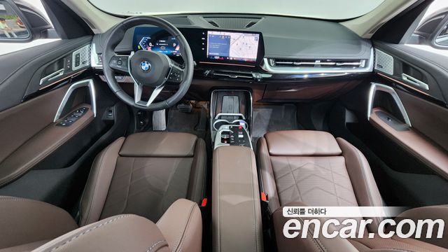 BMW X1 (U11) xDrive 20i xLine 2025 — фото 7