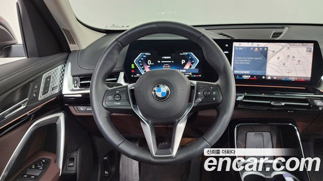 BMW X1 (U11) xDrive 20i xLine 2025 — фото 13