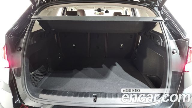 BMW X1 (U11) xDrive 20i xLine 2025 — фото 20