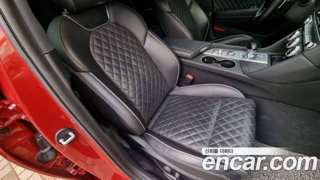Genesis G70 2.0T AWD Sport Package 2019 — фото 9