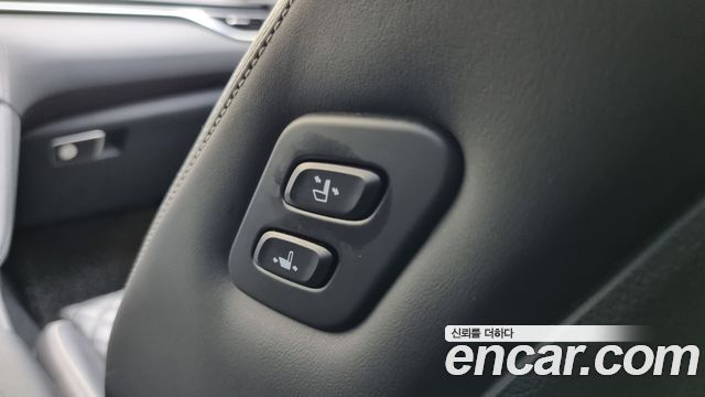 Genesis G70 2.0T AWD Sport Package 2019 — фото 15