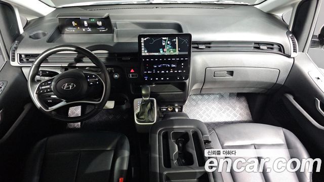 Hyundai Staria Tourer 9-Seater Modern 2023 — фото 7