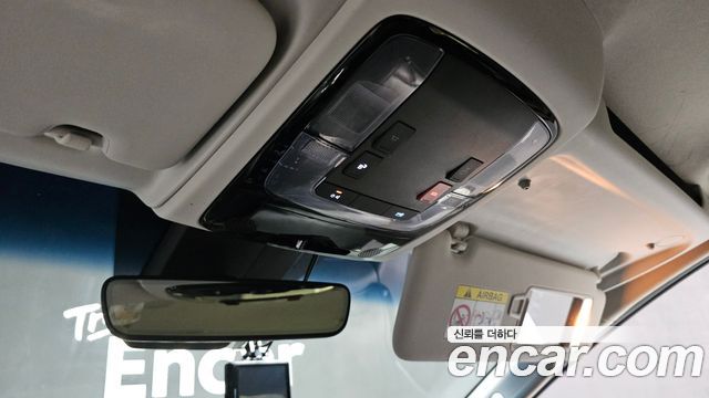 Hyundai Staria Tourer 9-Seater Modern 2023 — фото 17