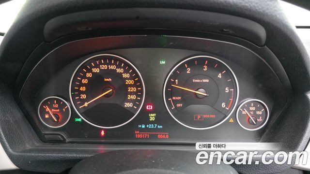 BMW 3 Series (F30) 320d ED Edition 2012 — фото 8