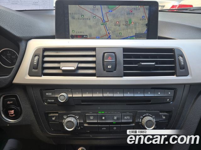 BMW 3 Series (F30) 320d ED Edition 2012 — фото 24