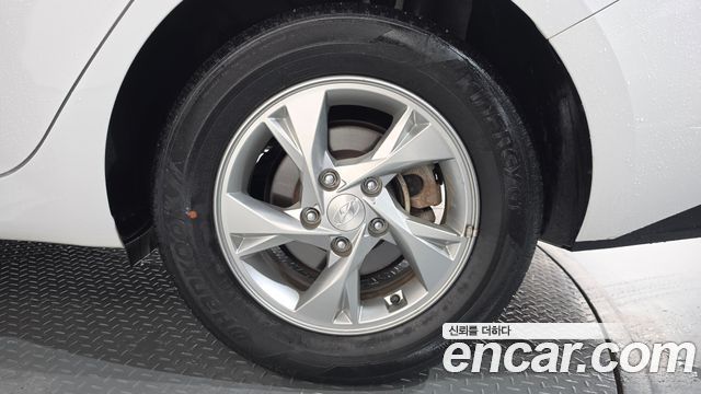 Hyundai Avante (CN7) 1.6 LPi (Rental Car) Smart 2023 — фото 27