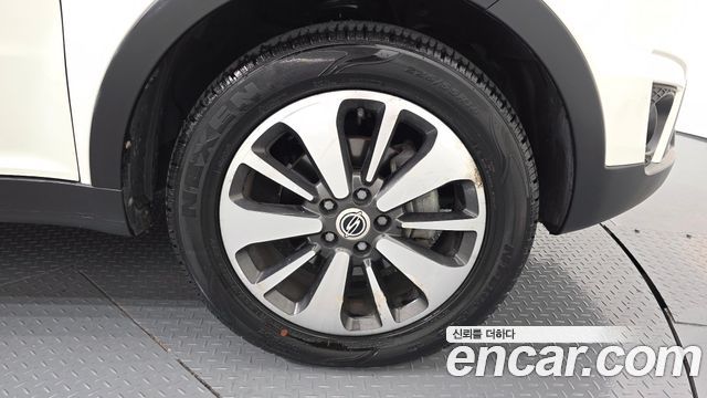 KG Mobility (SsangYong) Korando C 2.0 RX 2WD DLX 2015 — фото 21