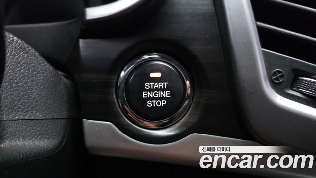 KG Mobility (SsangYong) Korando C 2.0 RX 2WD DLX 2015 — фото 27