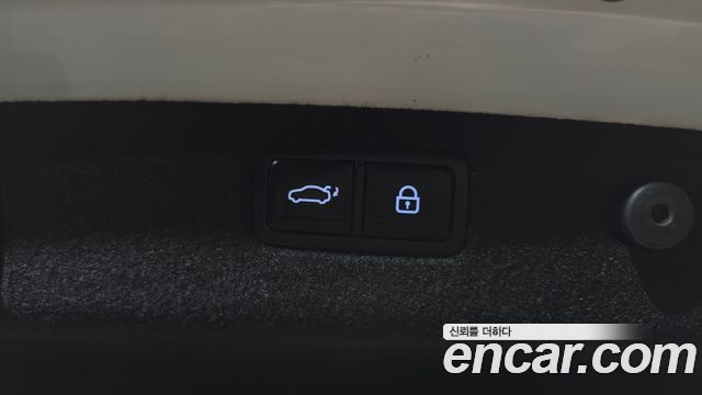 Genesis G70 Gasoline 2.5T 2WD 2025 — фото 18