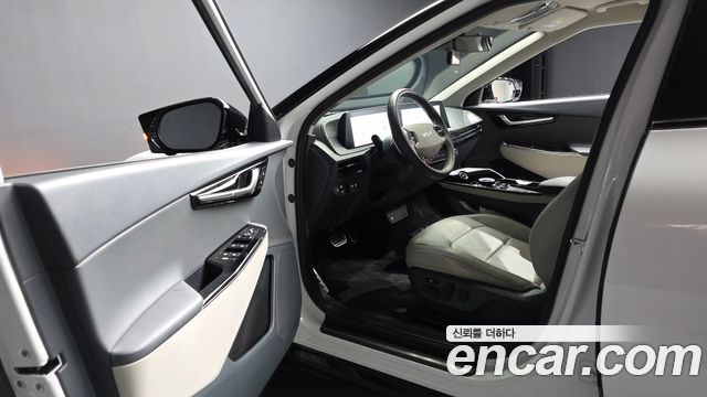 Kia EV6 Long Range Earth 2023 — фото 10