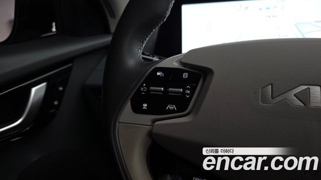 Kia EV6 Long Range Earth 2023 — фото 31