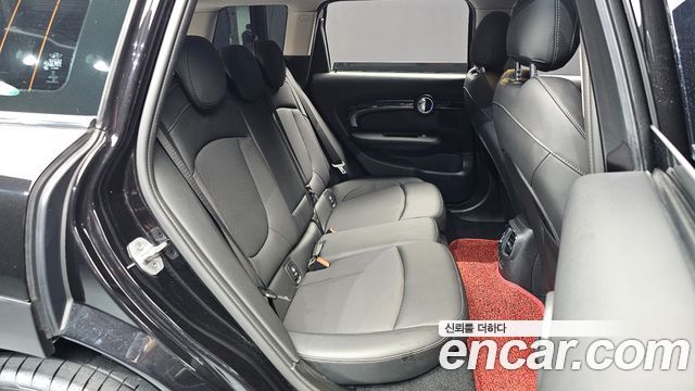 MINI Cooper Clubman High 2nd 2021 — фото 12