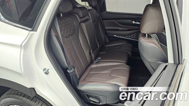 Hyundai Santa Fe HEV 1.6 2WD Prestige 2023 — фото 11