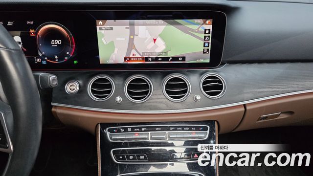 Mercedes-Benz E-Class (W213) E250 Avantgarde 2022 — фото 13