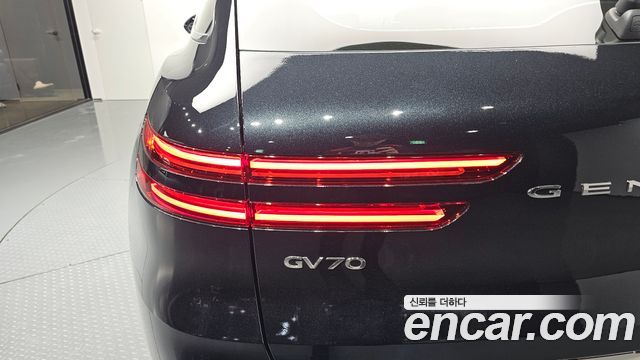 Genesis GV70 2.5T Gasoline 2WD 2025 — фото 29