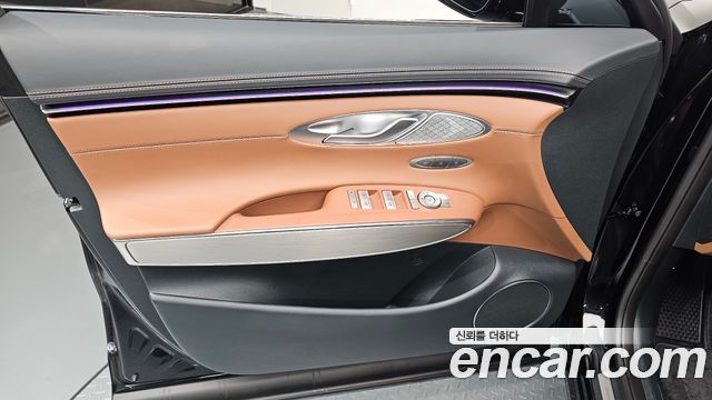 Genesis GV70 2.5T Gasoline 2WD 2025 — фото 30