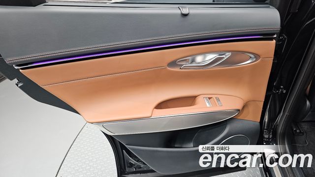 Genesis GV70 2.5T Gasoline 2WD 2025 — фото 31