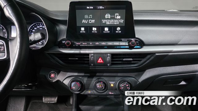 Kia K3 Luxury 2020 — фото 15