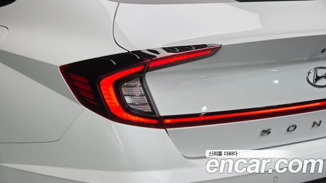 Hyundai Sonata (DN8) 2.0 LPG(rental car) Style 2022 — фото 23