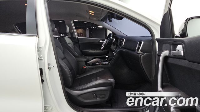 Kia Sportage The Bold Gasoline Prestige 2019 — фото 12