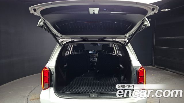 Hyundai Palisade Diesel 2.2 2WD Le Blanc 2024 — фото 20