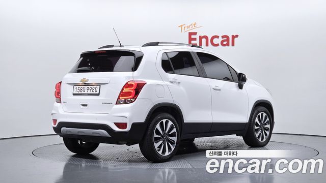 Chevrolet Trax 1.4 Premier 2021 — фото 2