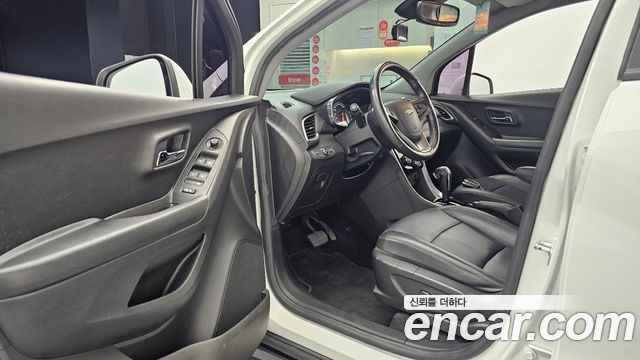Chevrolet Trax 1.4 Premier 2021 — фото 10
