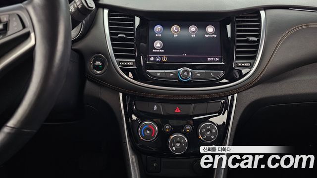 Chevrolet Trax 1.4 Premier 2021 — фото 28