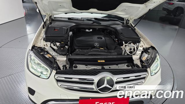 Mercedes-Benz GLC-Class (X253) GLC300 4MATIC 2020 — фото 6