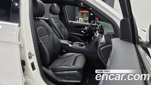 Mercedes-Benz GLC-Class (X253) GLC300 4MATIC 2020 — фото 11