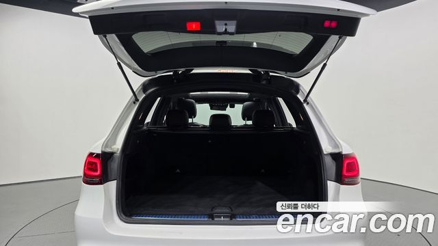 Mercedes-Benz GLC-Class (X253) GLC300 4MATIC 2020 — фото 20