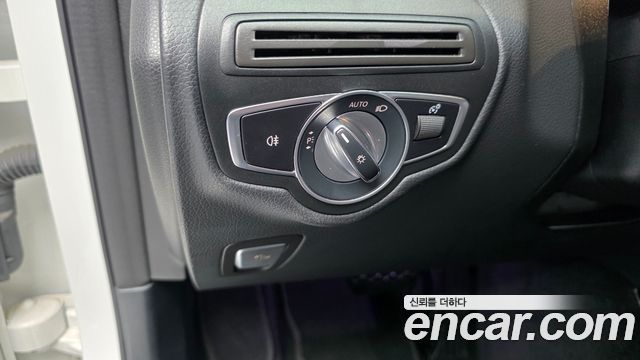 Mercedes-Benz GLC-Class (X253) GLC300 4MATIC 2020 — фото 28