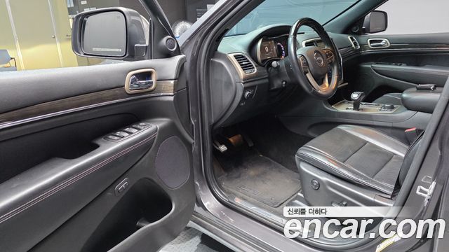 Jeep Grand Cherokee 3.0 Diesel Overland WK2 2015 — фото 10