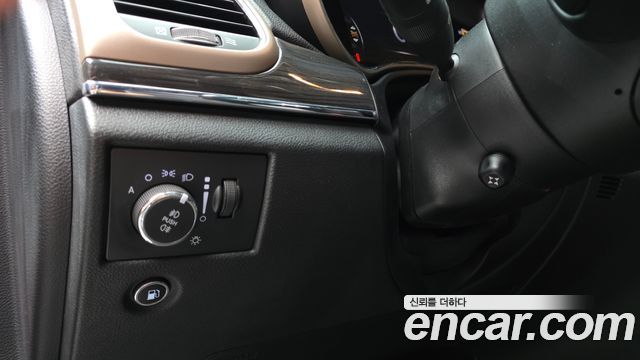 Jeep Grand Cherokee 3.0 Diesel Overland WK2 2015 — фото 19