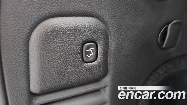 Jeep Grand Cherokee 3.0 Diesel Overland WK2 2015 — фото 20