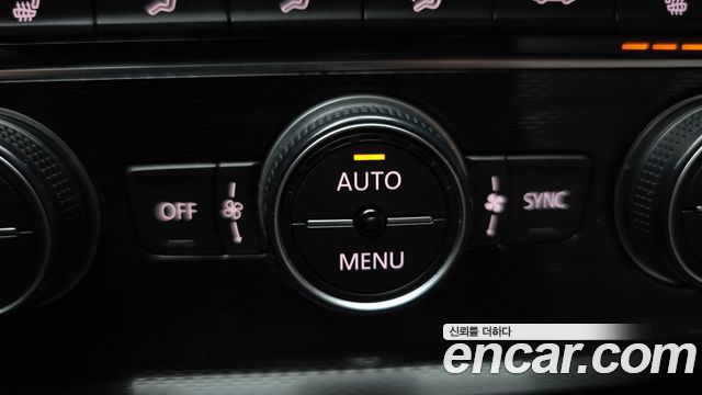 Volkswagen Golf (VII) 2.0 GTD 2015 — фото 16