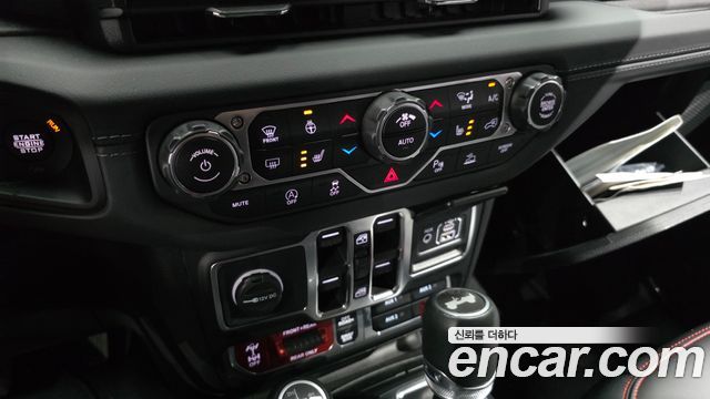Jeep Wrangler (JL) 2.0 Rubicon 4Door 2025 — фото 17