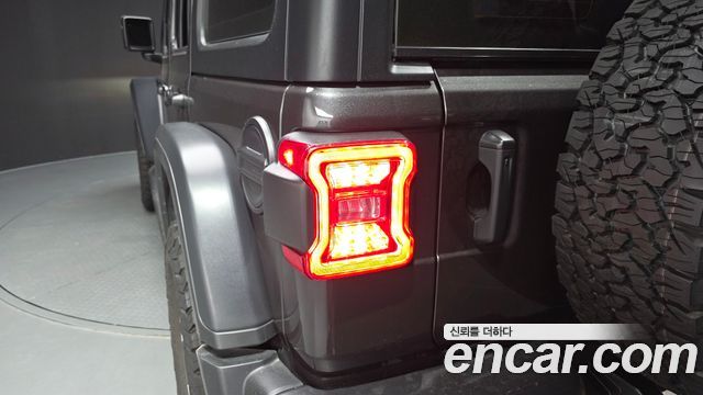 Jeep Wrangler (JL) 2.0 Rubicon 4Door 2025 — фото 23
