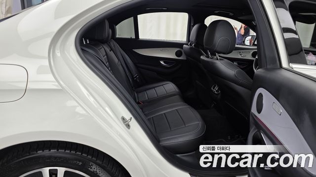 Mercedes-Benz E-Class (W213) E250 Avantgarde 2021 — фото 12