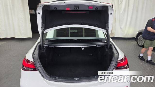 Mercedes-Benz E-Class (W213) E250 Avantgarde 2021 — фото 20