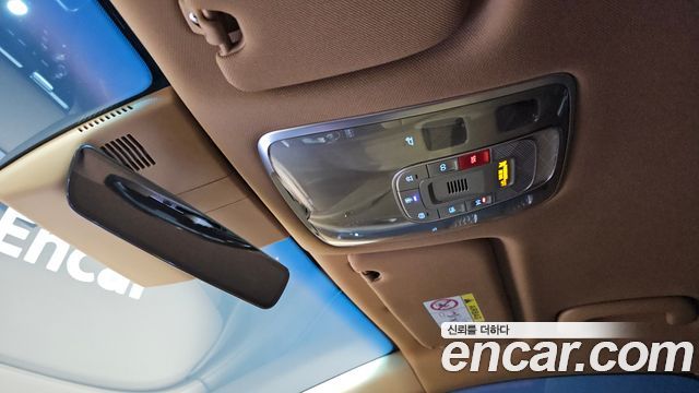 Genesis G80 (RG3) Gasoline 2.5 Turbo 2WD 2025 — фото 19