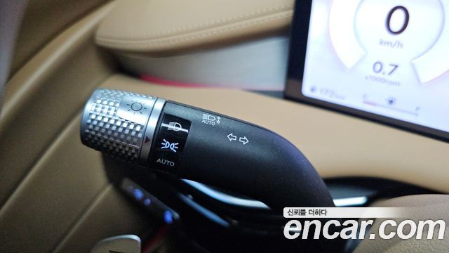 Genesis G80 (RG3) Gasoline 2.5 Turbo 2WD 2025 — фото 29