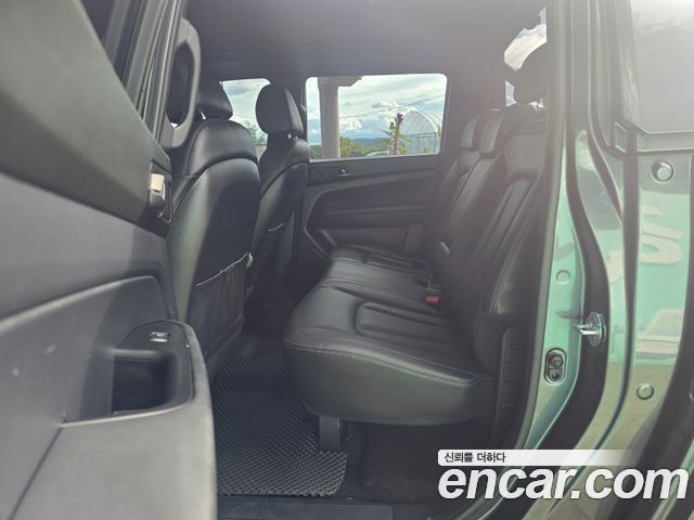 KG Mobility (SsangYong) Rexton Sports Khan Diesel 2.2 4WD Dynamic Edition (5-Link) 2021 — фото 10