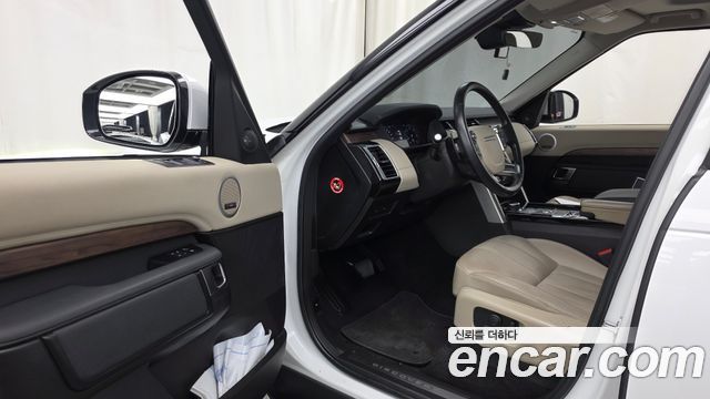 Land Rover Discovery 5 3.0 TD6 HSE 2018 — фото 10