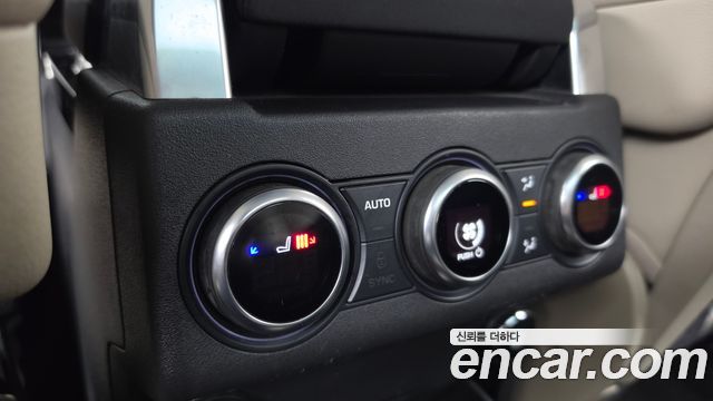 Land Rover Discovery 5 3.0 TD6 HSE 2018 — фото 19