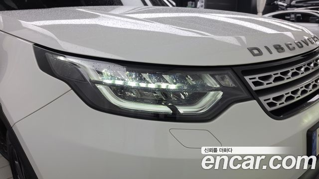 Land Rover Discovery 5 3.0 TD6 HSE 2018 — фото 22
