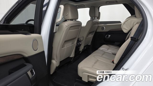 Land Rover Discovery 5 3.0 TD6 HSE 2018 — фото 26